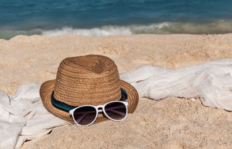 Jak chronić oczy w podróży na wakacjach?